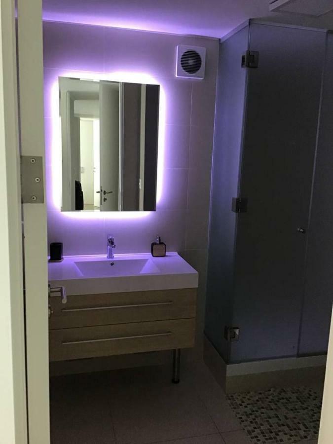 Moderno Departamento Miraflorino Con Aire Acondicionado Apartment Lima Bagian luar foto