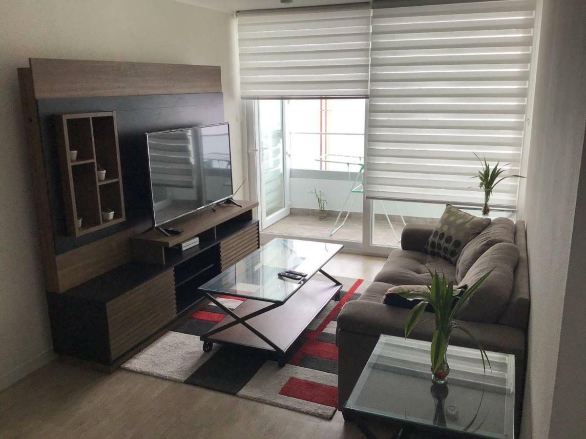 Moderno Departamento Miraflorino Con Aire Acondicionado Apartment Lima Bagian luar foto